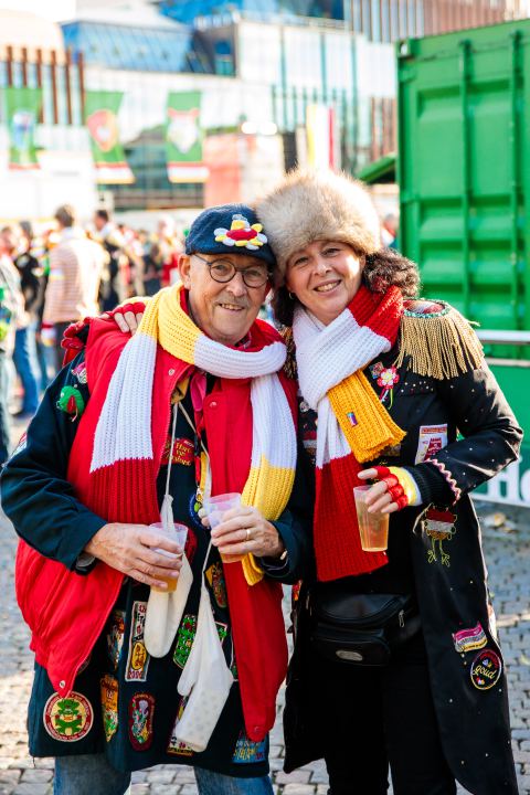 Oeteldonk vierders poseren