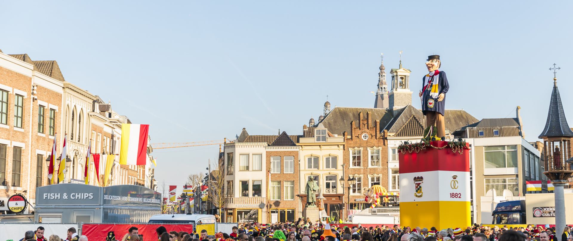 Knillis op het plein