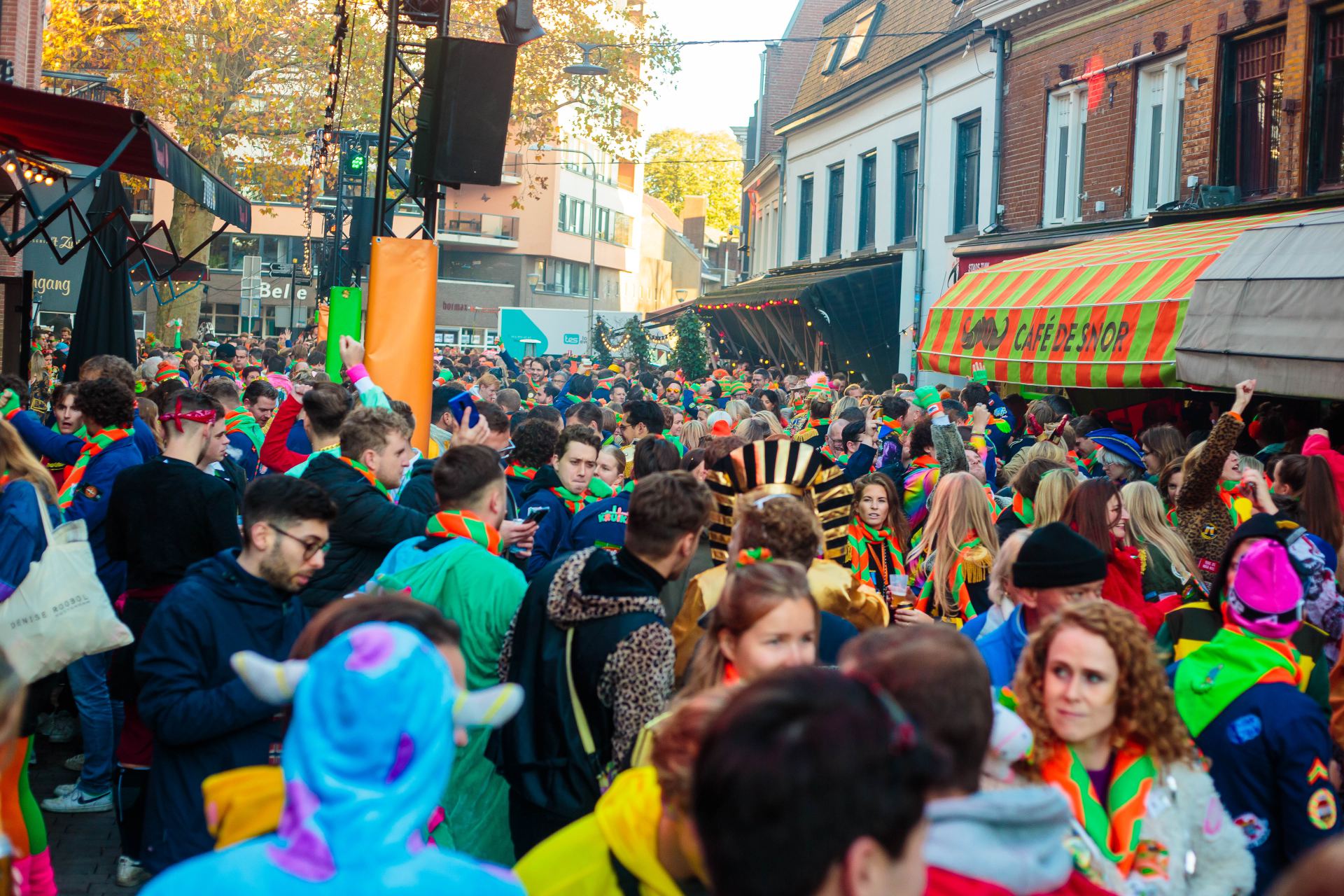 Foto in kroegenstraat Kruikenstad