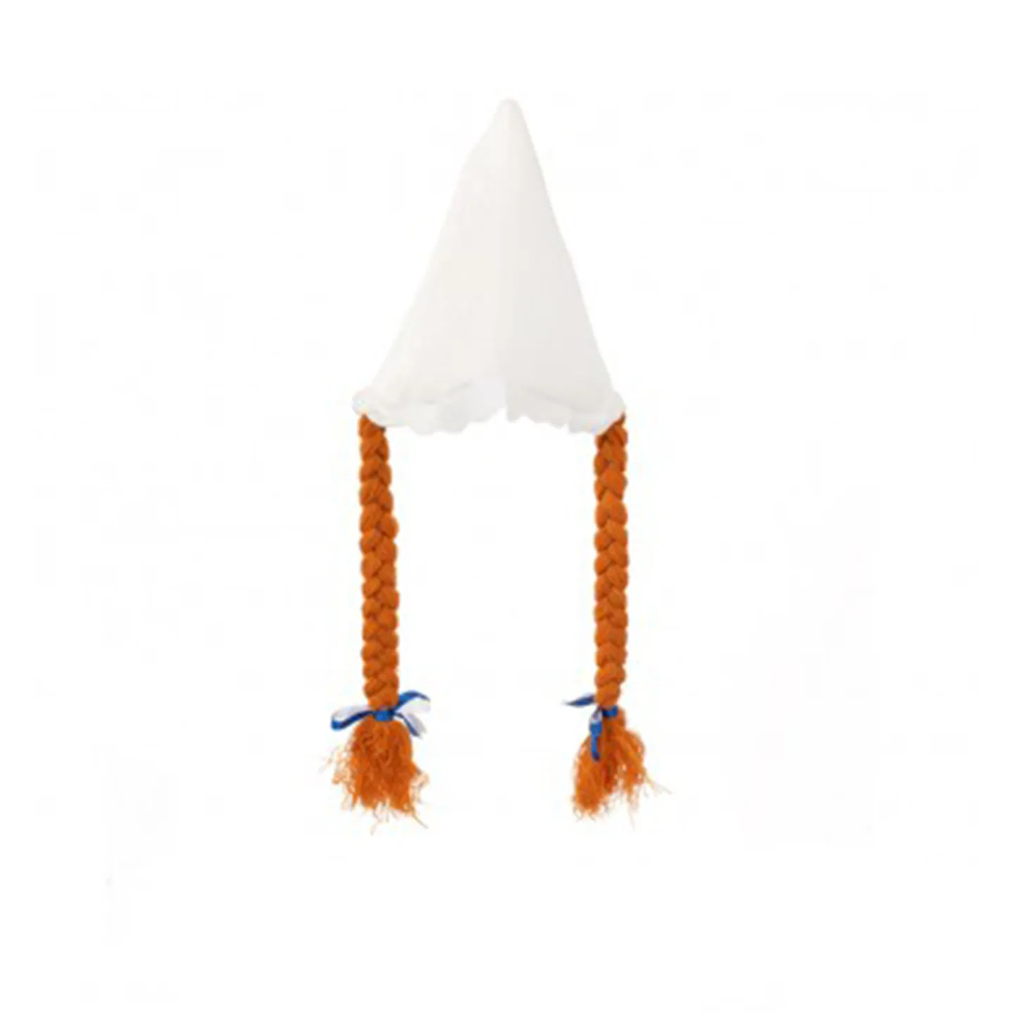 Boerinnenkap met oranje vlechten.