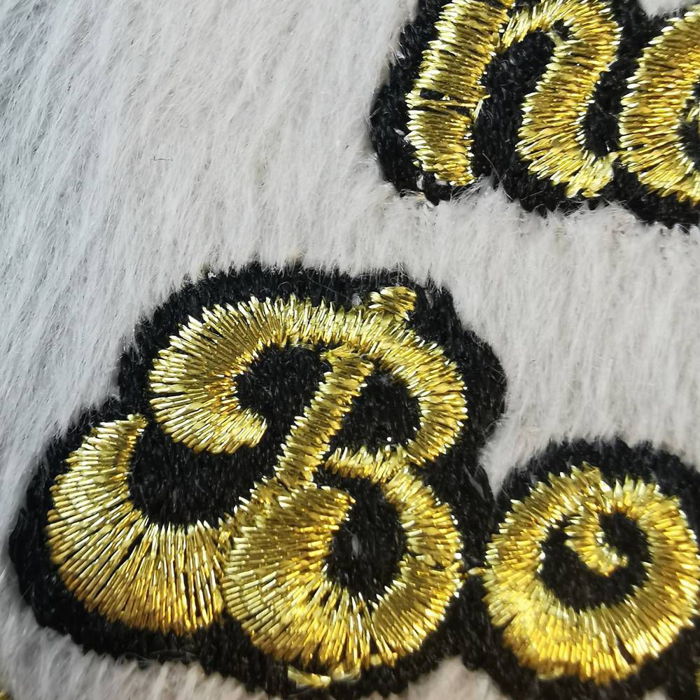 Kielegat embleem we maken het bont kopen