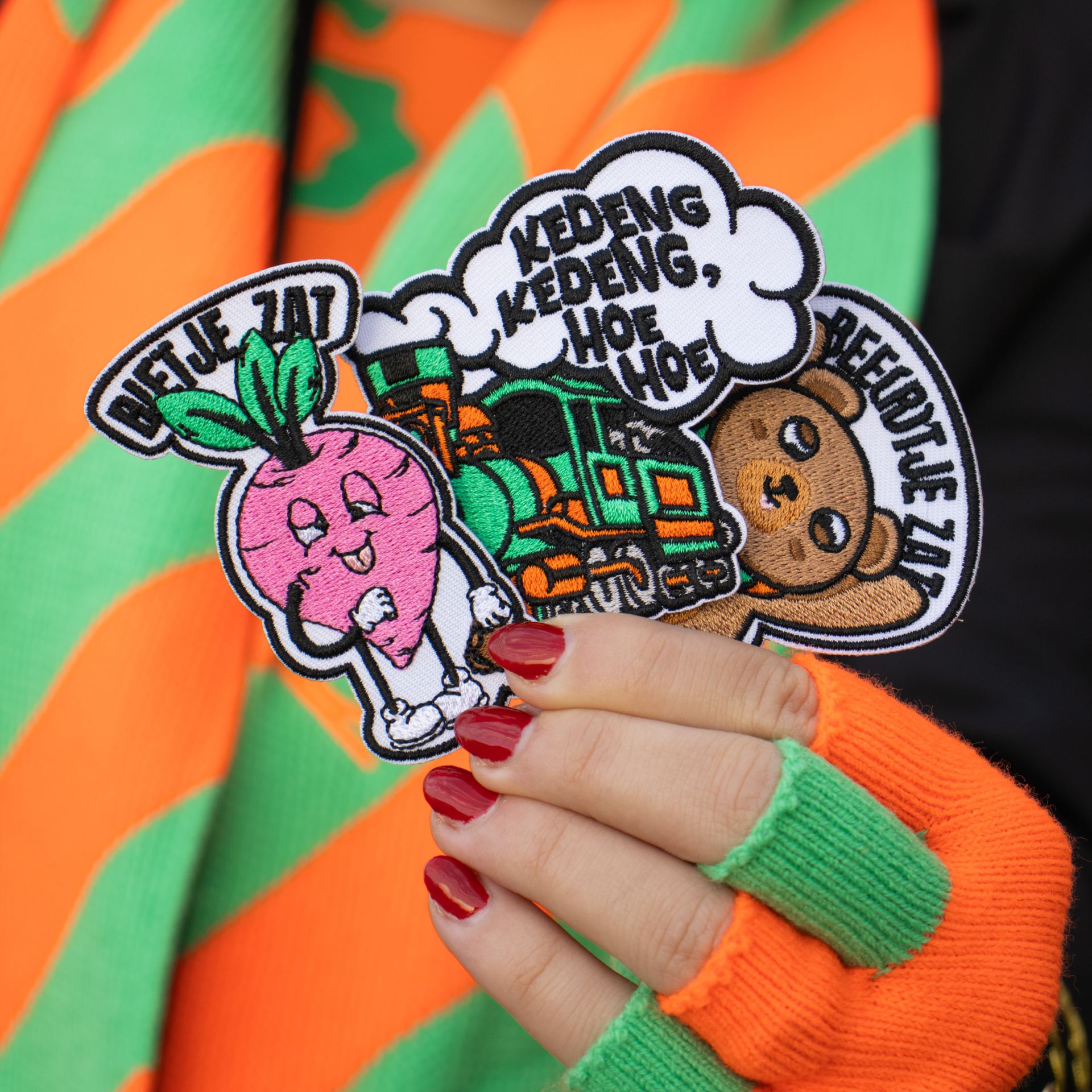 Kruikenstad embleem beertje zat kopen