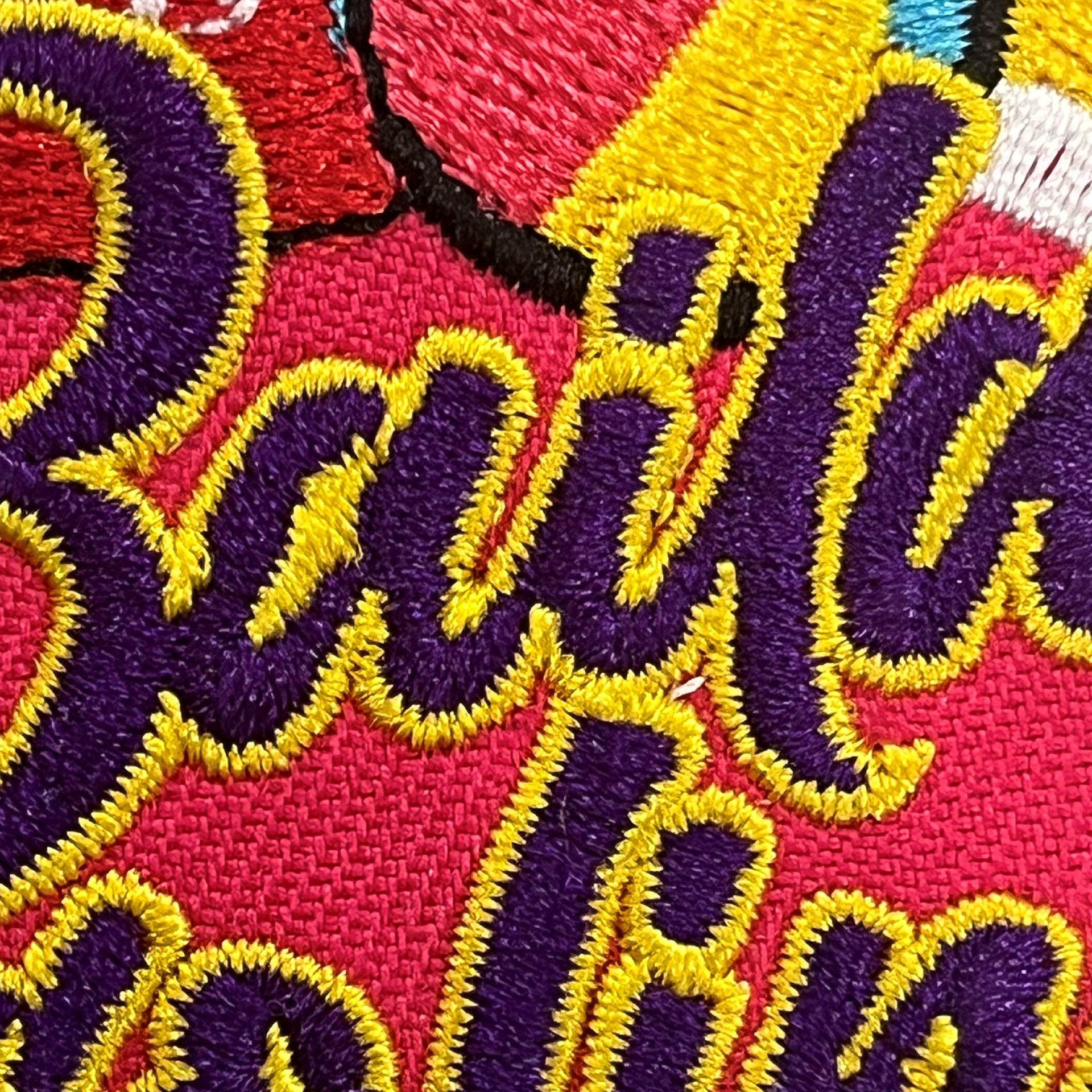 Lampegat embleem baila de gasolina detail